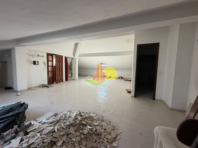 Apartamento T0 para Venda em Buarcos Foto 5