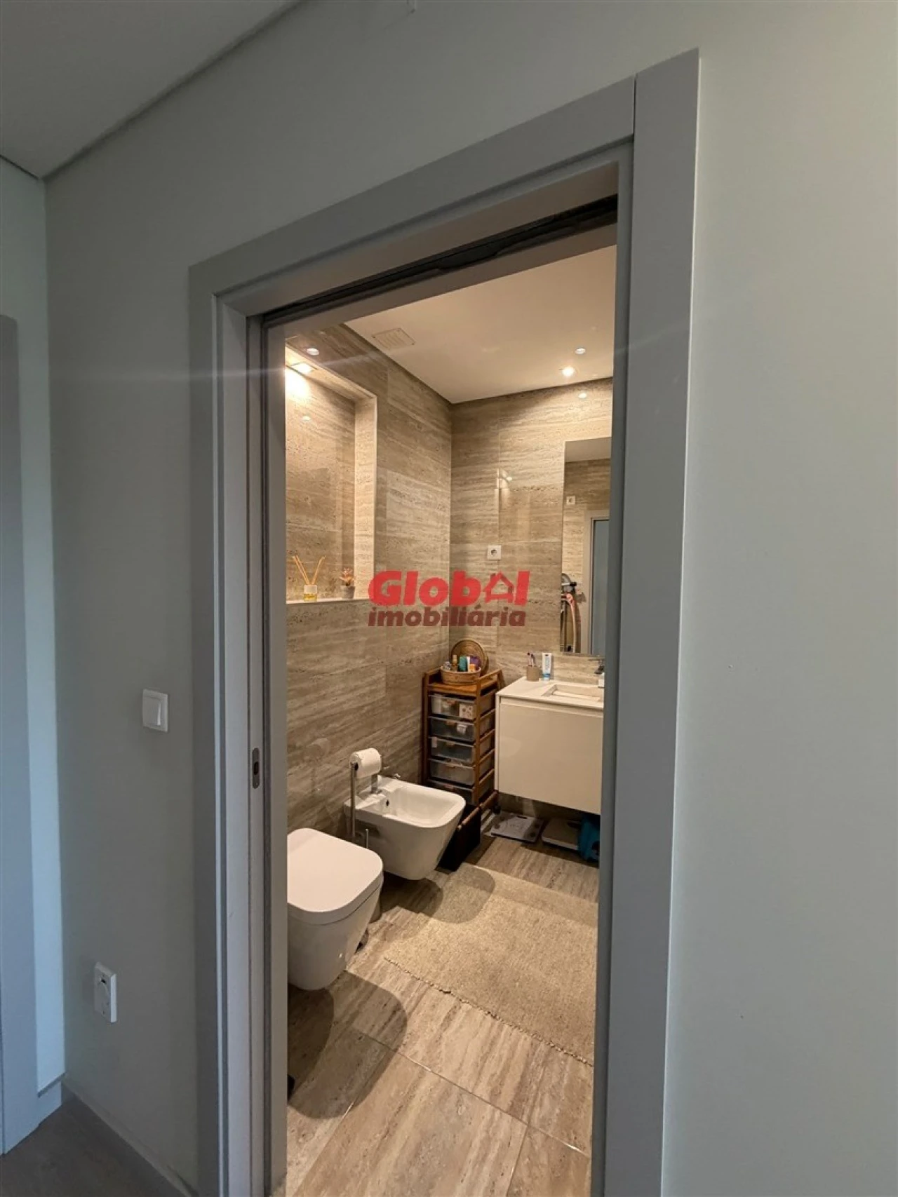 Apartamento T3 para Venda em Repeses e São Salvador Foto 11