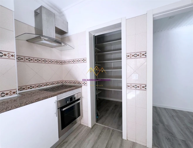 Apartamento T3 para Venda em Quinta do Conde Foto 9