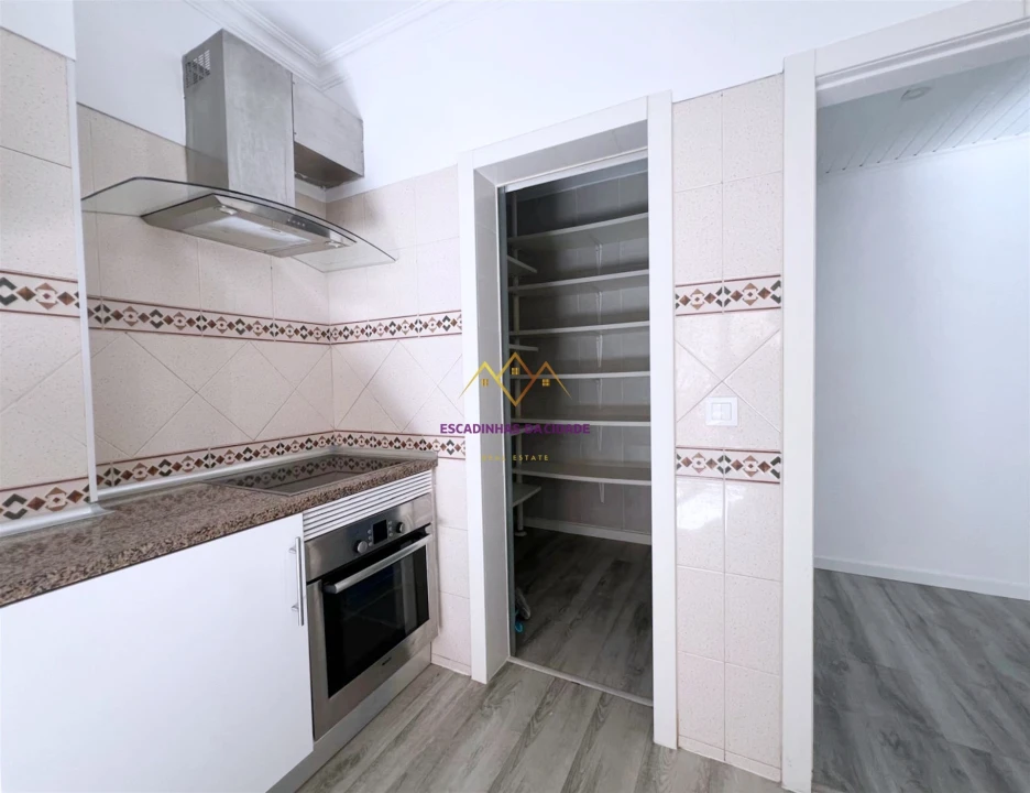 Apartamento T3 para Venda em Quinta do Conde Foto 9