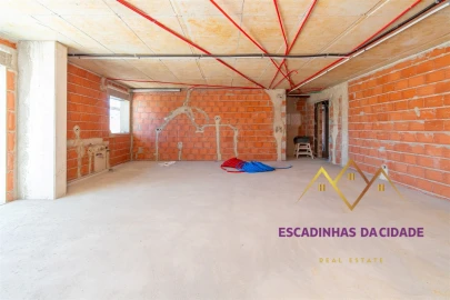 Apartamento T2 para Venda em Loures