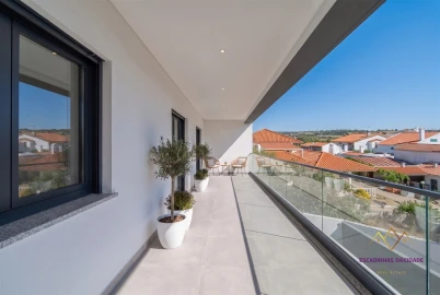 Apartamento T3 para Venda em Loures
