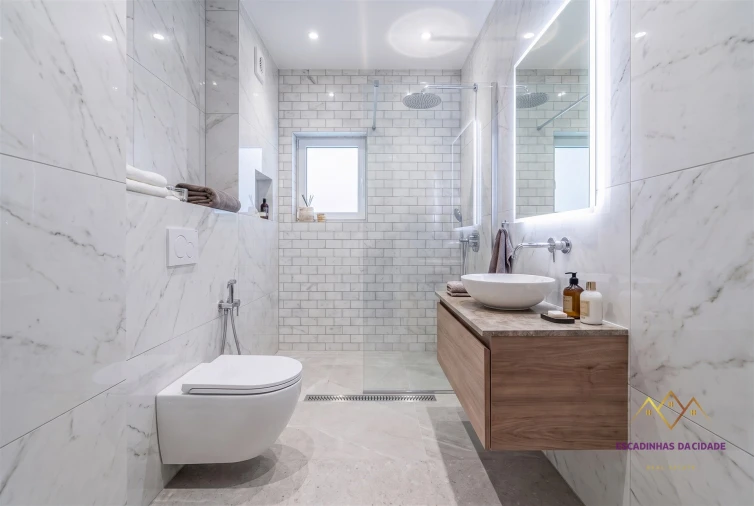 Apartamento T3 para Venda em Loures Foto 9