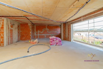 Apartamento T3 para Venda em Loures