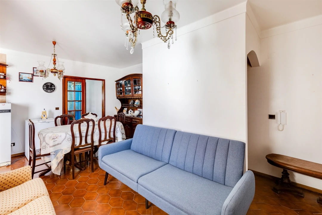 Apartamento T2 para Venda em Nazare Foto 6