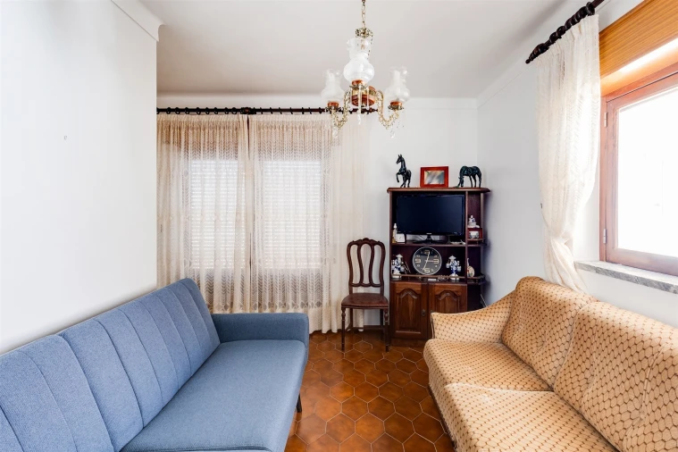 Apartamento T2 para Venda em Nazare Foto 7
