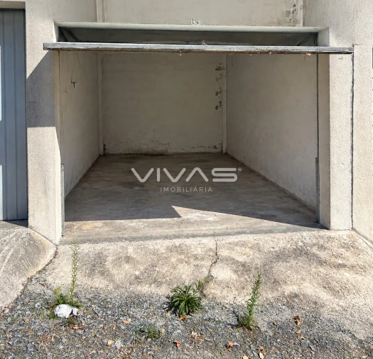 Garagem para Venda em Mafamude e Vilar do Paraíso Foto 2