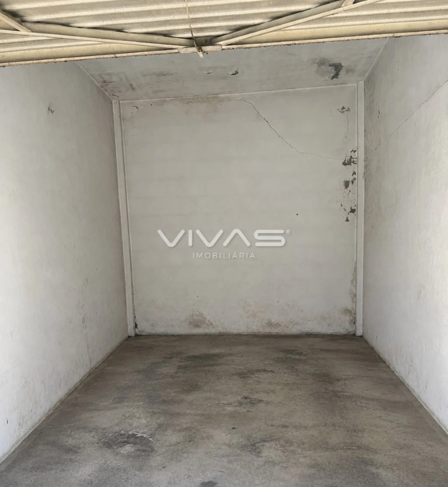 Garagem para Venda em Mafamude e Vilar do Paraíso Foto 8