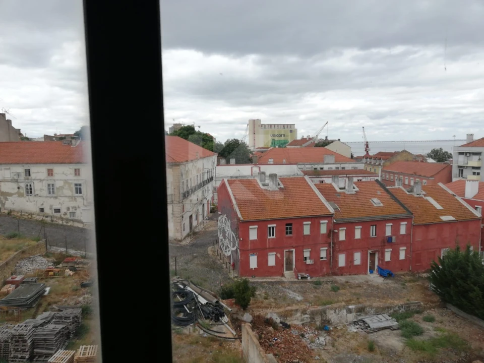 Escritório para Arrendamento em Beato Foto 6