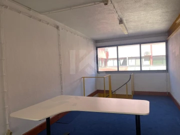 Escritório para Arrendamento em Beato