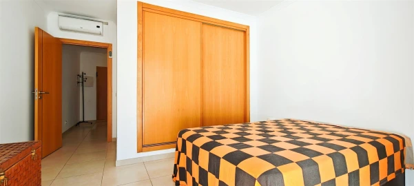 Apartamento T1 para Venda em Albufeira e Olhos de Água
