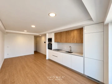 Apartamento T2 para Venda em Glória e Vera Cruz