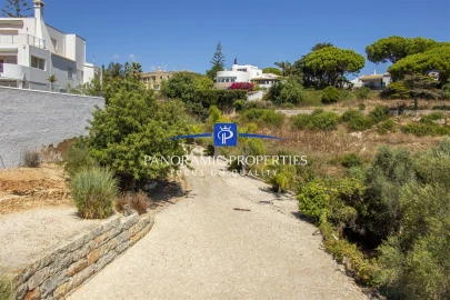 Moradia T4 para Venda em Lagoa e Carvoeiro