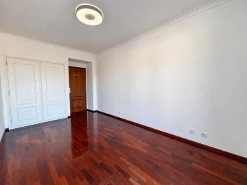 Apartamento T3 para Arrendamento em Marrazes e Barosa