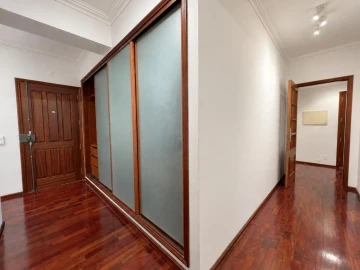 Apartamento T3 para Arrendamento em Marrazes e Barosa