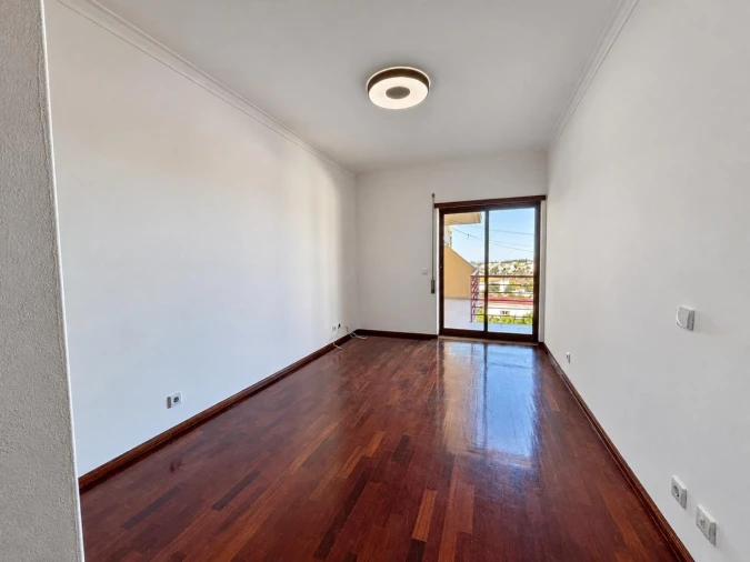 Apartamento T3 para Arrendamento em Marrazes e Barosa Foto 9
