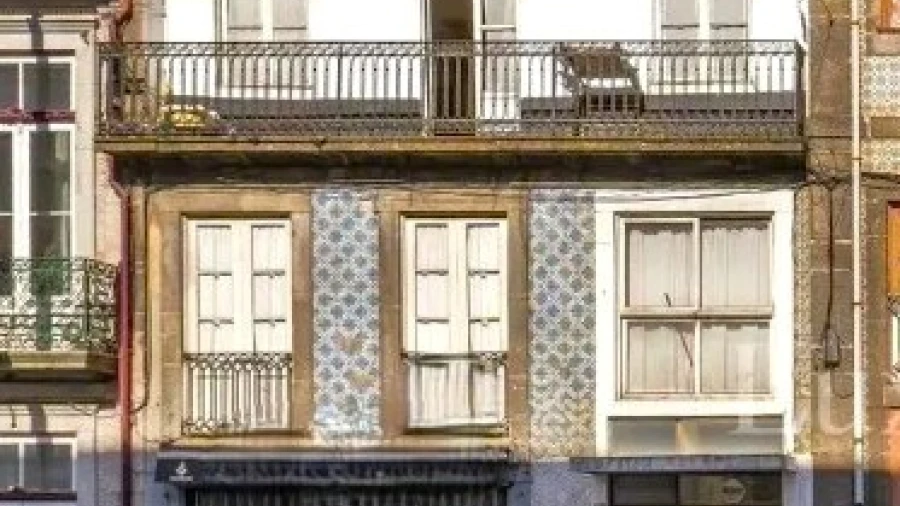 Prédio para Venda em Lordelo do Ouro e Massarelos