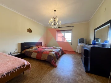 Apartamento T3 para Arrendamento em Arganil