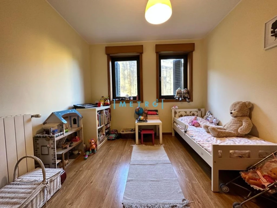 Apartamento T2 para Venda em Lordelo do Ouro e Massarelos Foto 5