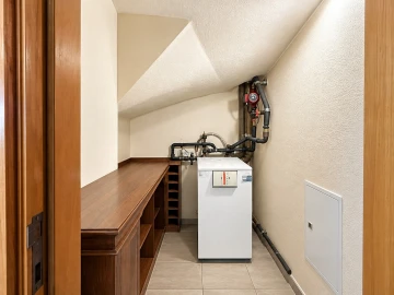 Moradia T4 para Venda em Orgens