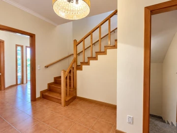Moradia T4 para Venda em Orgens