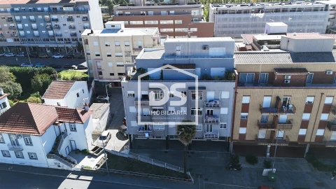 Apartamento T3 para Venda em Margaride, Várzea, Lagares, Varziela, Moure