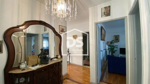 Apartamento T3 para Venda em Margaride, Várzea, Lagares, Varziela, Moure