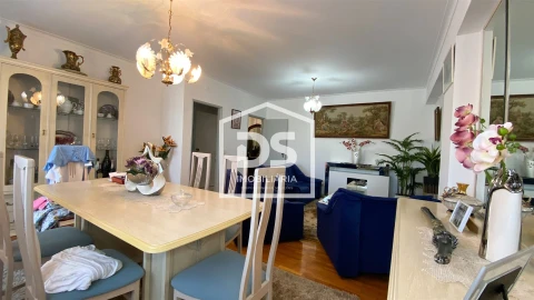 Apartamento T3 para Venda em Margaride, Várzea, Lagares, Varziela, Moure