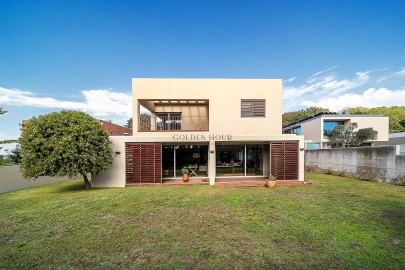 Moradia T6 para Venda em Santa Marinha e São Pedro da Afurada