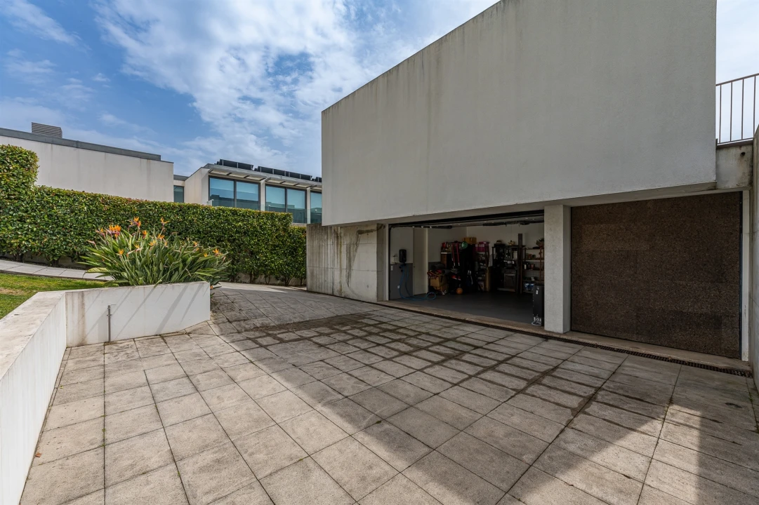 Moradia T6 para Venda em Santa Marinha e São Pedro da Afurada Foto 23