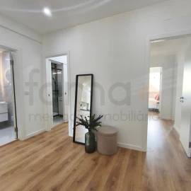 Apartamento T3 para Venda em Benfica