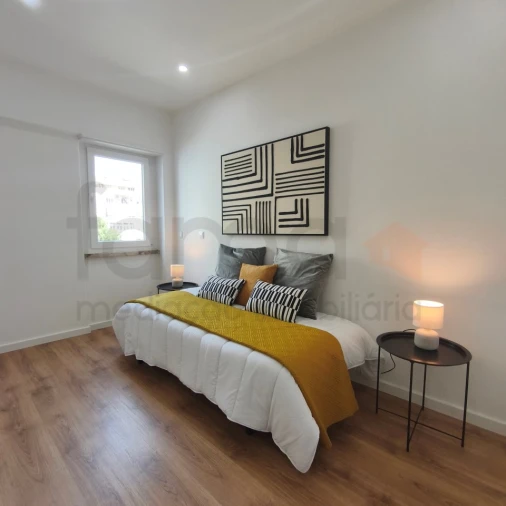 Apartamento T3 para Venda em Benfica Foto 24
