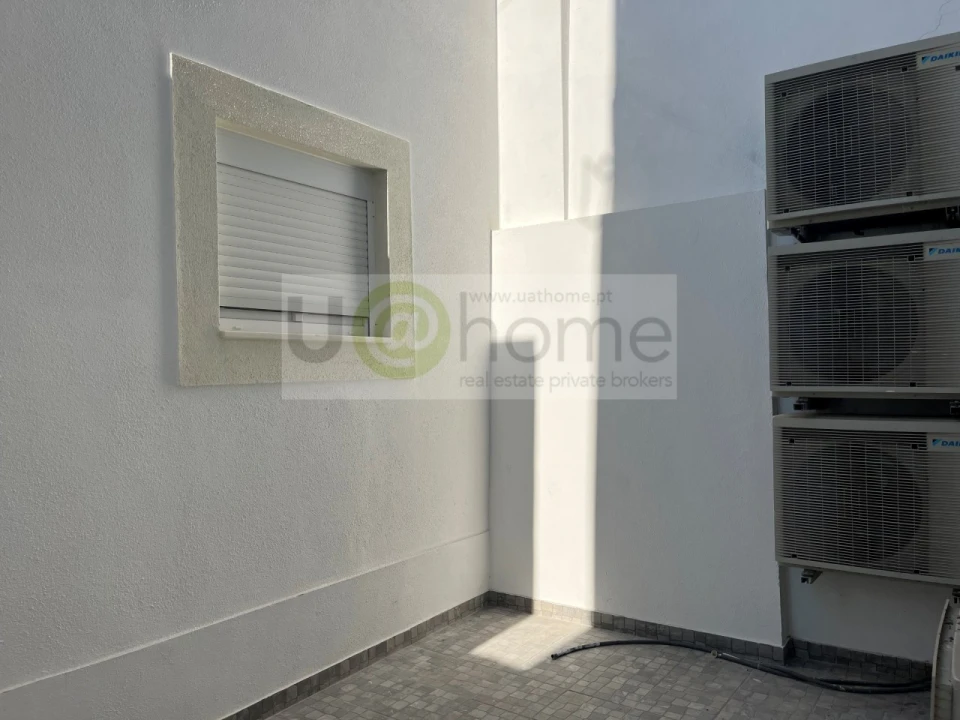 Apartamento T2 para Venda em São Vicente Foto 6