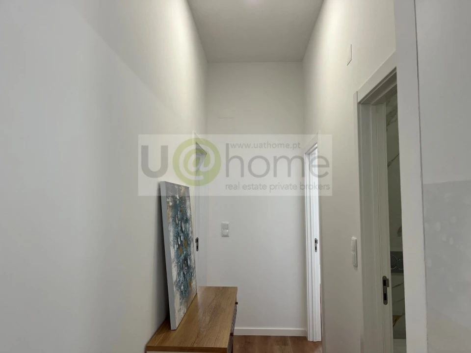 Apartamento T2 para Venda em São Vicente Foto 14