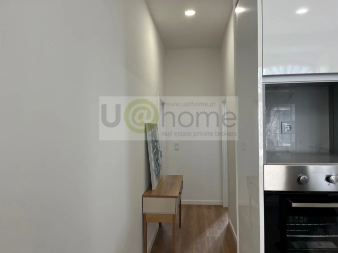 Apartamento T2 para Venda em São Vicente Foto 17