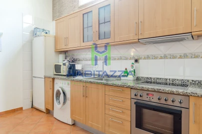 Apartamento T3 para Arrendamento em Lagos (São Sebastião e Santa Maria)