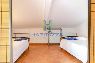 Apartamento T3 para Arrendamento em Lagos (São Sebastião e Santa Maria)