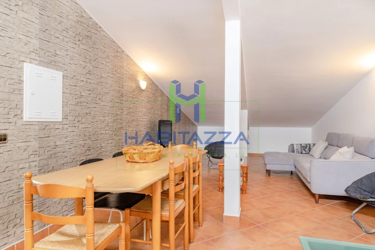 Apartamento T3 para Arrendamento em Lagos (São Sebastião e Santa Maria) Foto 5