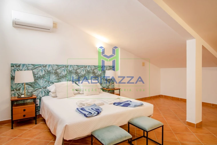 Apartamento T3 para Arrendamento em Lagos (São Sebastião e Santa Maria) Foto 10