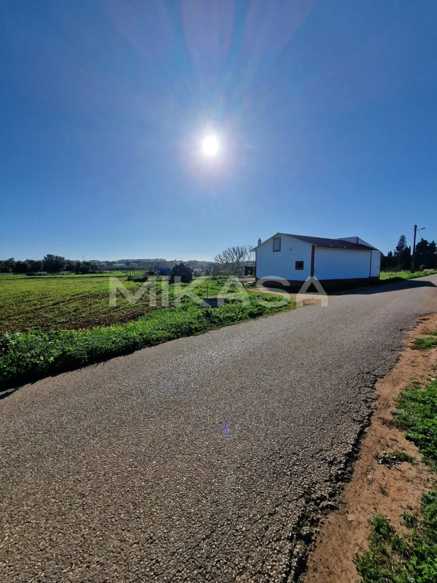 Moradia T1 para Venda em Odiaxere Foto 14