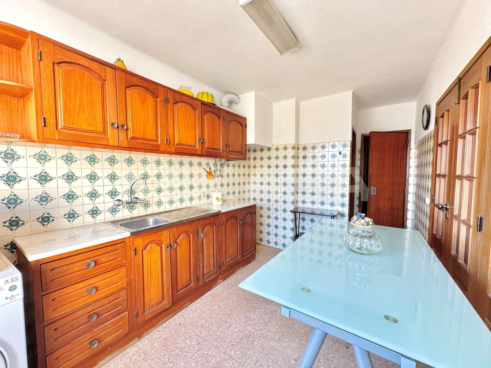 Apartamento T2 para Venda em Lagos (São Sebastião e Santa Maria) Foto 7