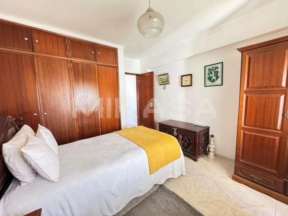 Apartamento T2 para Venda em Lagos (São Sebastião e Santa Maria) Foto 4