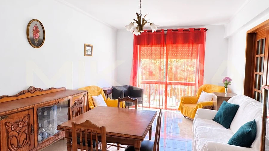Apartamento T2 para Venda em Lagos (São Sebastião e Santa Maria)