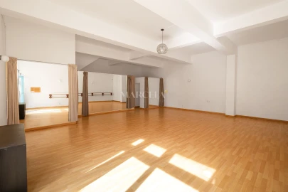 Negócio para Arrendamento em Lagos (São Sebastião e Santa Maria)