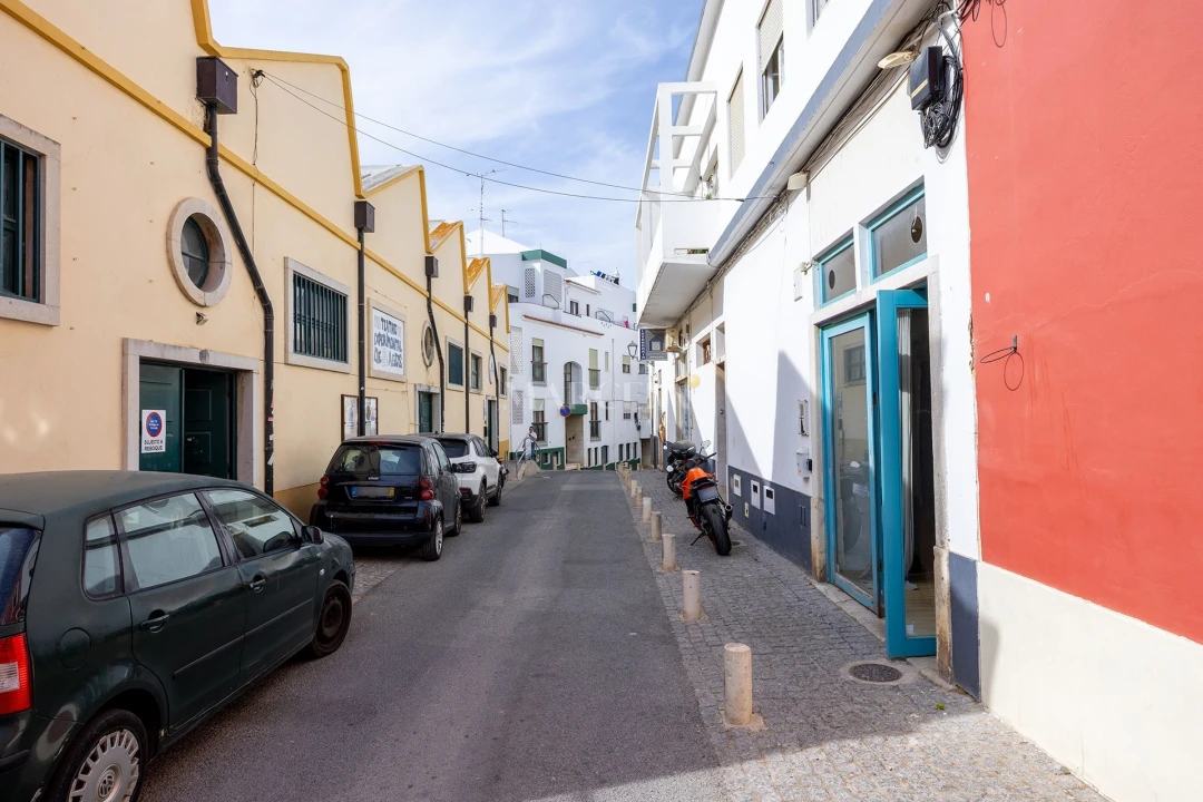 Negócio para Arrendamento em Lagos (São Sebastião e Santa Maria) Foto 11