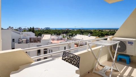 Apartamento para Venda em Quarteira