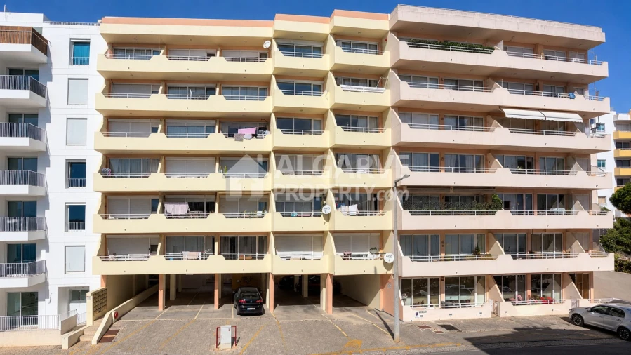 Apartamento para Venda em Quarteira Foto 5