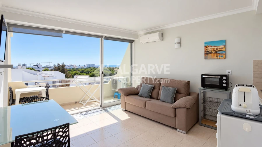 Apartamento para Venda em Quarteira Foto 6