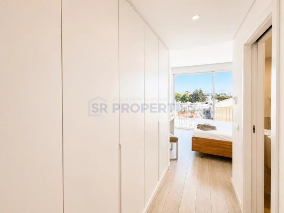 Apartamento T3 para Venda em Quarteira Foto 13