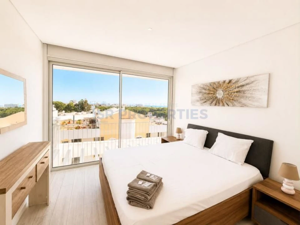 Apartamento T3 para Venda em Quarteira Foto 14